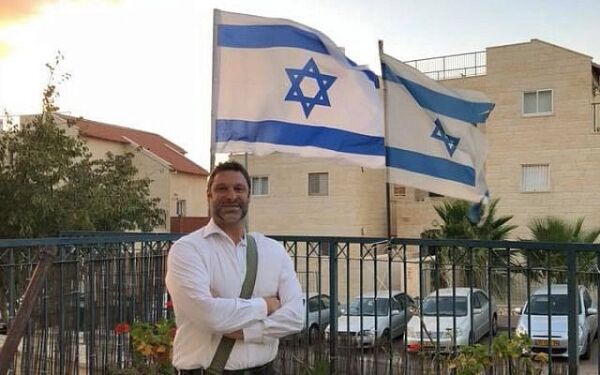 Israelsk firebarnsfar drept i terrorangrep