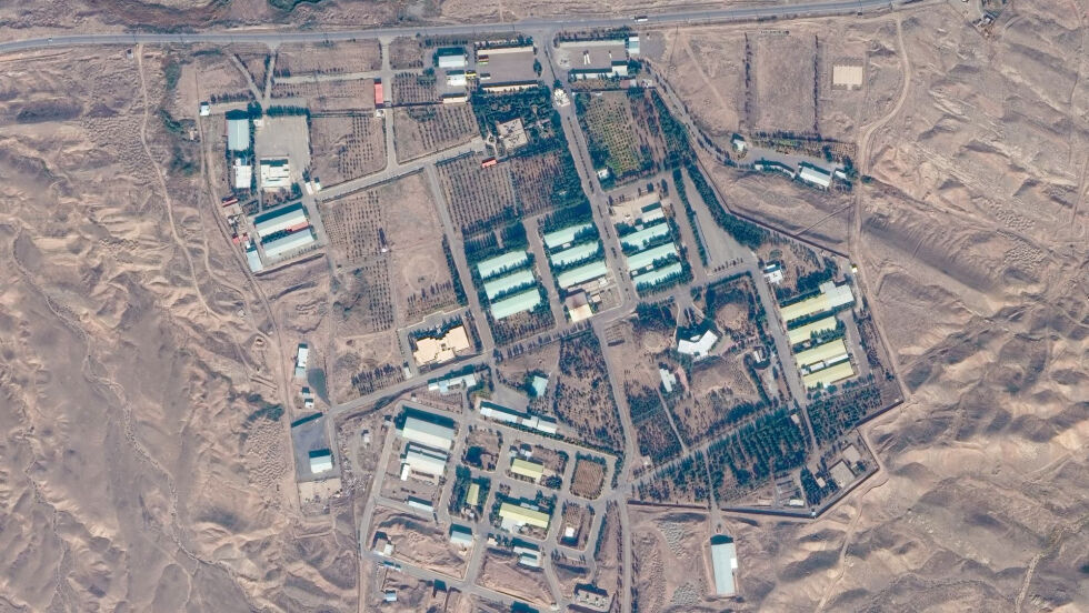 Irans atomprogram har lenge utgjort en risiko for Midtøsten og verdensfreden. Her bilde av Parchin militærkompleks.
 Foto: Maxar Technologies, via Axios