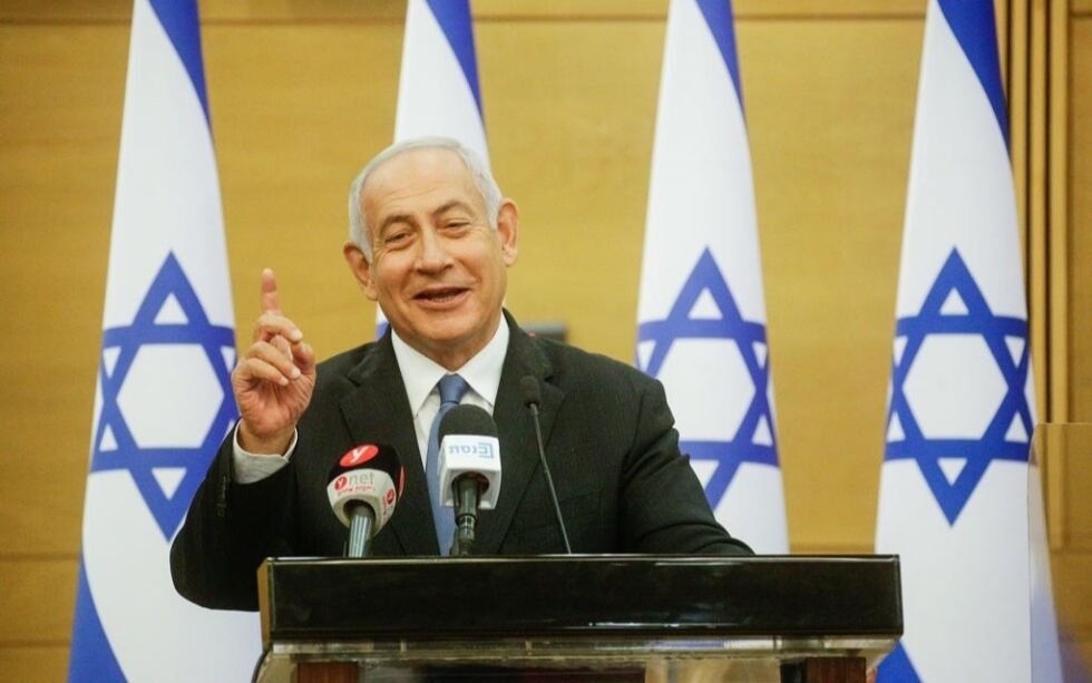 Israels lengstsittende statsminister, nå leder av opposisjonen, Benjamin Netanyahu har ikke tenkt å gi seg med politikk.
 Foto: Shalev Shalom/TPS