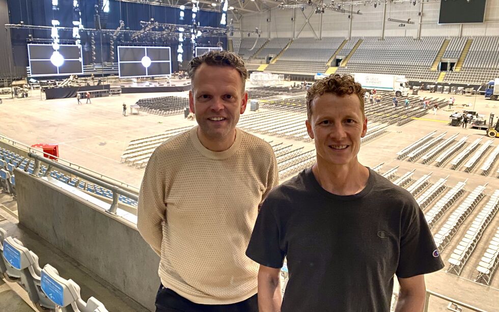 SNART KLAR: Andreas Nordli og Andy Byrd gleder seg stort til lørdagens The Send-møte i Telenor Arena der man kan forvente rundt 8000 deltagere. Over 500 medarbeider er med på arrangementet.
 Foto: Dag Buhagen