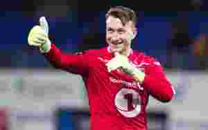 Toppkeeper står frem som kristen