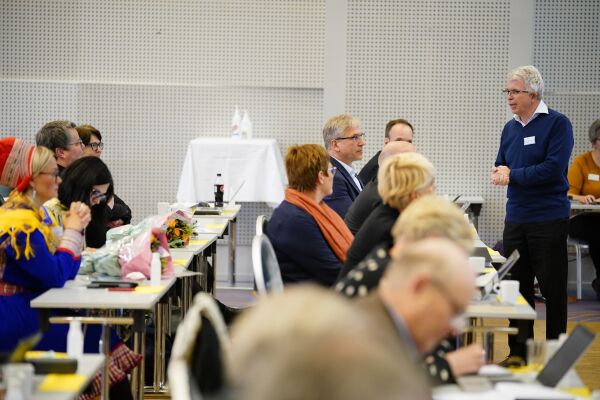 Sender konfirmasjonsliturgi tilbake til biskopene
