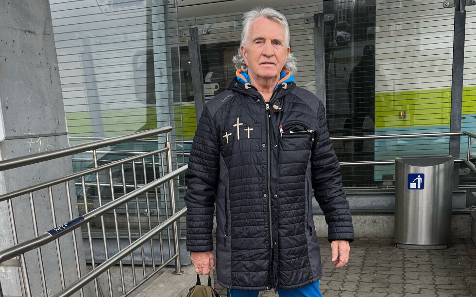 Jan Eriksen i «vinteruniformen» på vei til Tsjekkia.
 Foto: Privat