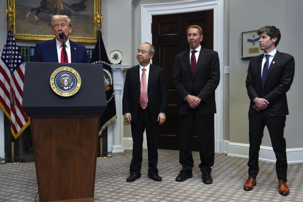 Trump lanserer enormt KI-prosjekt – kaller det Stargate