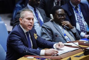 Israels FN-ambassadør bar gul Davidstjerne