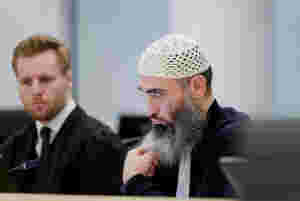 Matapour sverget troskap IS under en time før masseskytingen