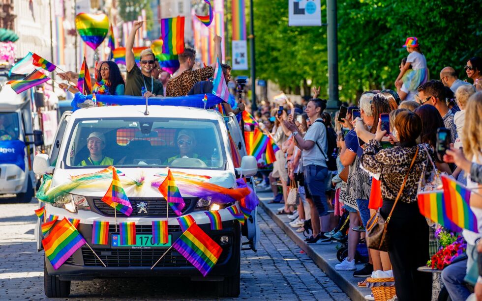 Bildet er fra Prideparaden i Oslo sentrum i juni i 2021.
 Foto: Terje Pedersen / NTB