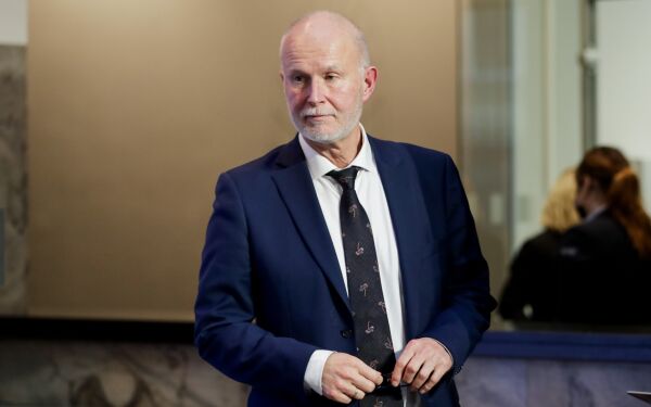 Helsedirektoratet skal revurdere omstridt regel som begrenser kirkebesøk