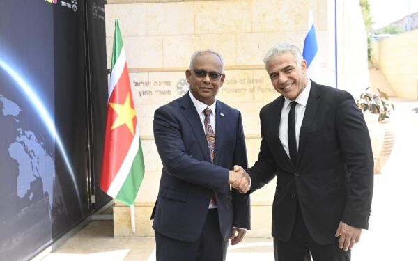 Surinam åpner ambassade i Jerusalem