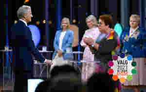 Støre flyr høyt etter partilederdebatten – får seksere i fleng