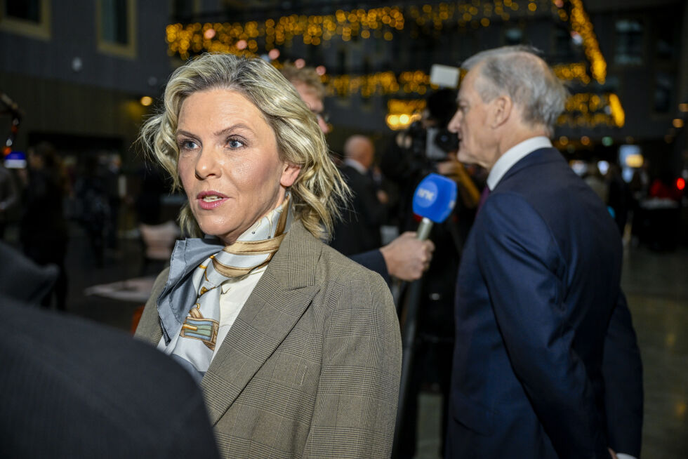 Statsminister Jonas Gahr Støre (Ap) og leder Sylvi Listhaug (Frp) er ikke enige om strøm.
 Foto: Carina Johansen / NTB