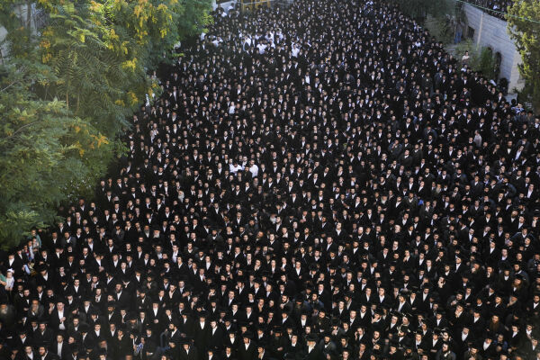 Krav om verneplikt for ultraortodokse kan velte regjeringen i Israel