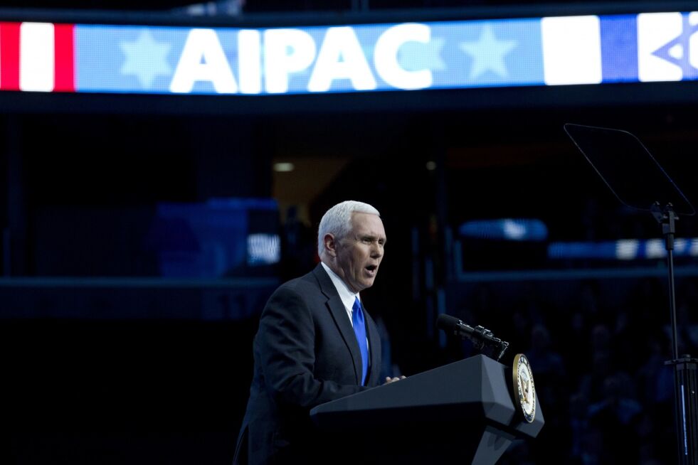 Visepresident Pence sa til den proisraelske lobbygruppen Aipac at USA vil vurdere å flytte ambassaden i Israel til Tel Aviv.
 Foto: Jose Luis Magana / AP / NTB scanpix