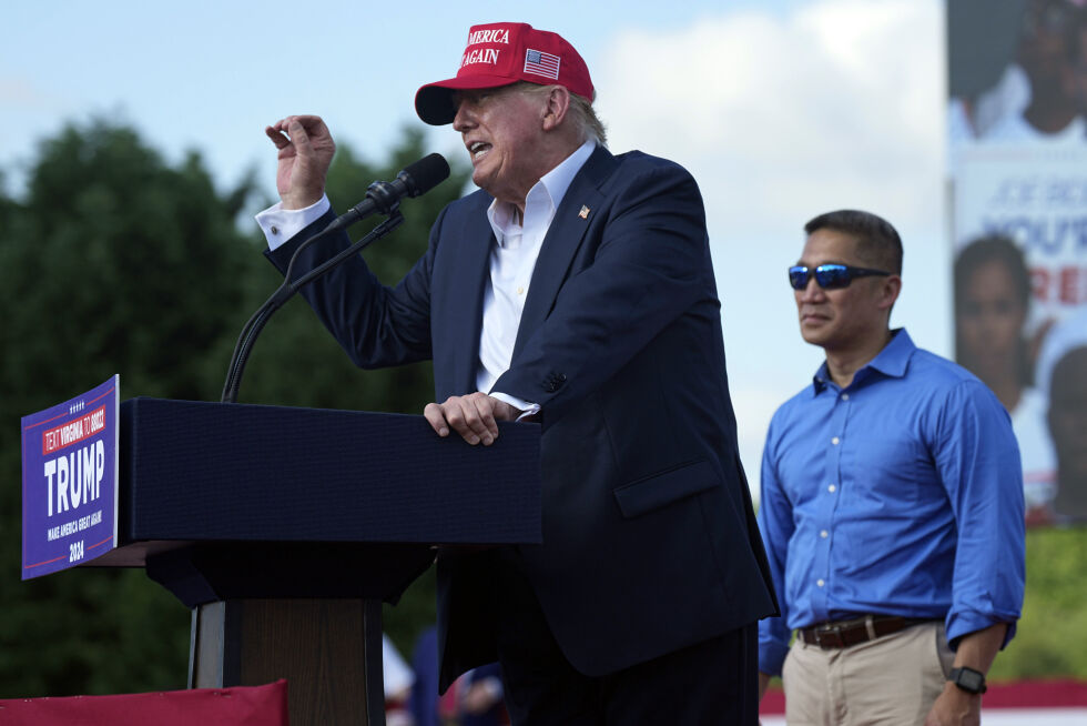 PRESIDENTKANDIDAT: Tidligere president Donald Trump, taler på et valgkampmøte fredag ​​28. juni.
 Foto: NTB/AP Photo/Steve Helber