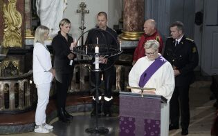 Sørgegudstjeneste for de drepte på Kongsberg