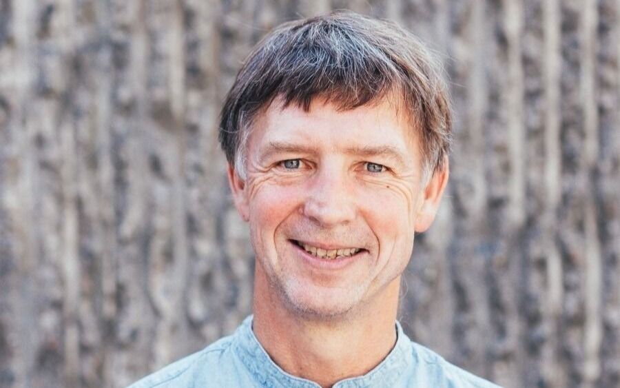Paul Erik Wirgenes gir seg etter tre år som generalsekretær i Bibelselskapet.
 Foto: Det norske bibelselskapet
