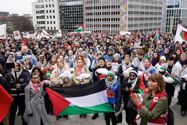 Palestinakomiteen utelater terror mot Israel i markering