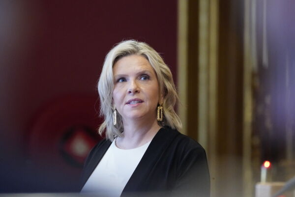 Slik reagerer Sylvi Listhaug