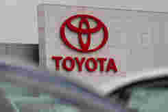Toyota med ny teknologi utfordrer el-bilmarkedet