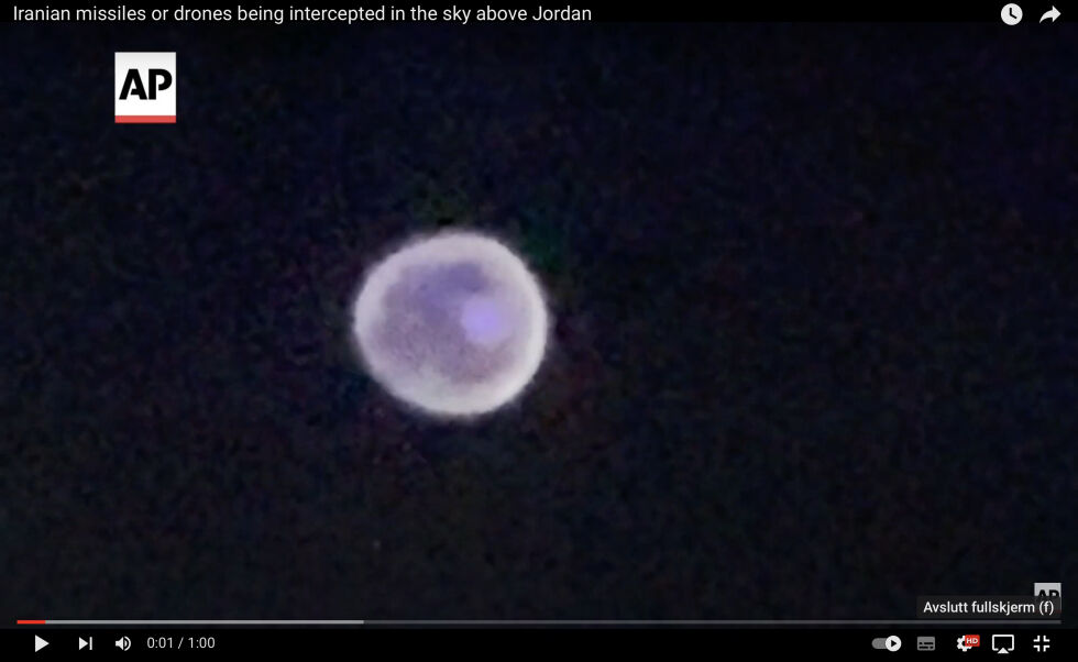 Drone fra Iran på vei mot Israel skytes ned over Jordan.
 Foto: Skjermdump Ap/ YouTube