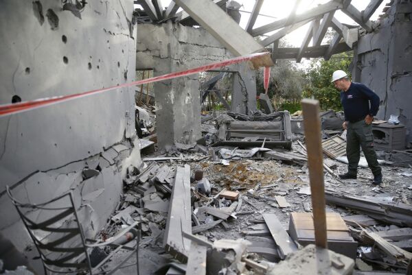 Bolig midt i Israel rammet av rakettangrep fra Gaza