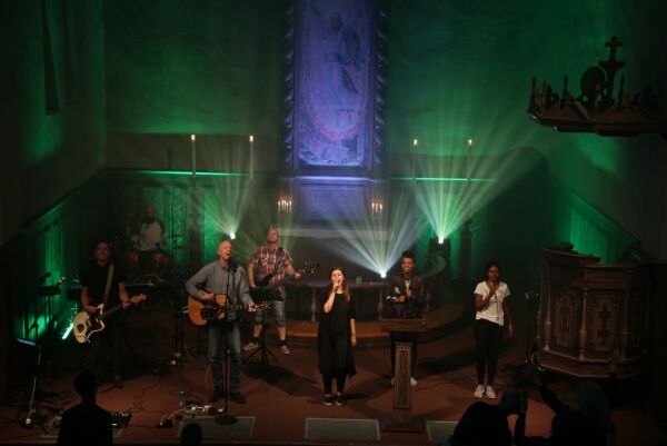 Hundre timers uavbrutt Jesus Festival
