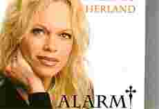 Hanne Nabintu Herland er i kveld gjest på Studio Direkte