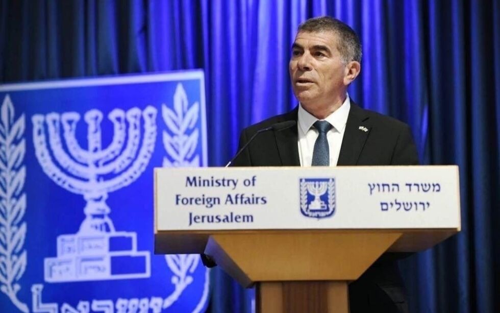 Israels utenriksminister Gabi Ashkenazi synes det er gledelig at flere og flere land forstår og anerkjenner at Hizbollah er en terrororganisasjon.
 Foto: MFA Israel