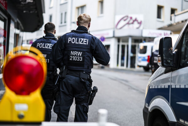 15-åring pågrepet for mulig kobling til knivangrep i Solingen