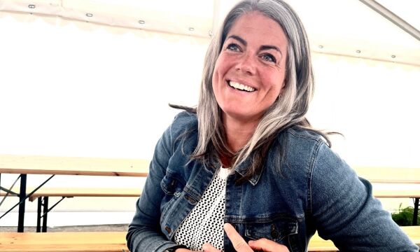 «Hvis vi skal flytte til Danmark, Gud, må det komme noen og spørre om de kan kjøpe huset vårt»