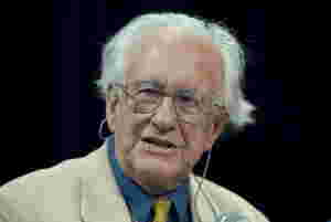 Fredsforsker Johan Galtung er død