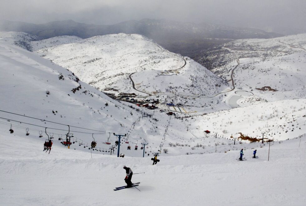 Mount Hermon Ski Resort ligger i en nasjonalpark. Det er dermed ganske ubeskyttet med tanke på rakettangrep og terrorisme. Skistedet er det eneste i Israel og ligger på grensen mot Syria og Sør-Libanon.
 Foto: Lefteris Pitarakis/NTB Scanpix