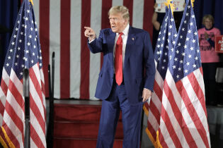 Trump hevder Biden holder med Hamas