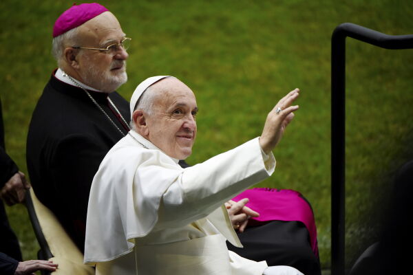 KrF vil gi fredsprisen til pave Frans