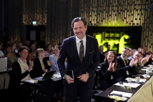 Ulstein advarer mot sekularisering