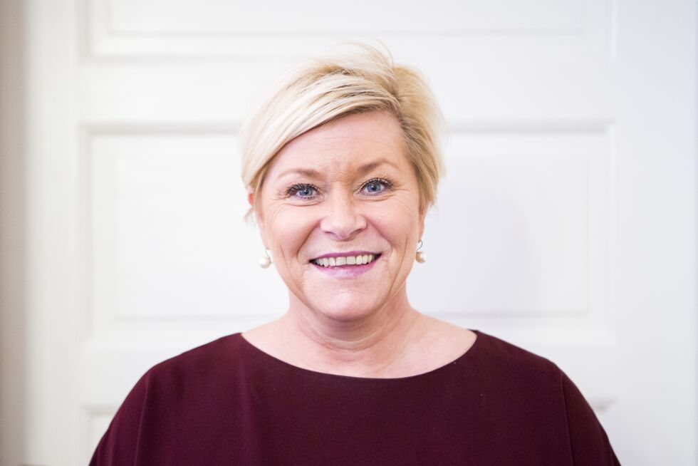 Det er uaktuelt for Frp å sitte i en regjering som lemper på norske asylregler, ifølge partileder Siv Jensen. I januar starter forhandlingene med Venstre.
 Foto: NTB scanpix