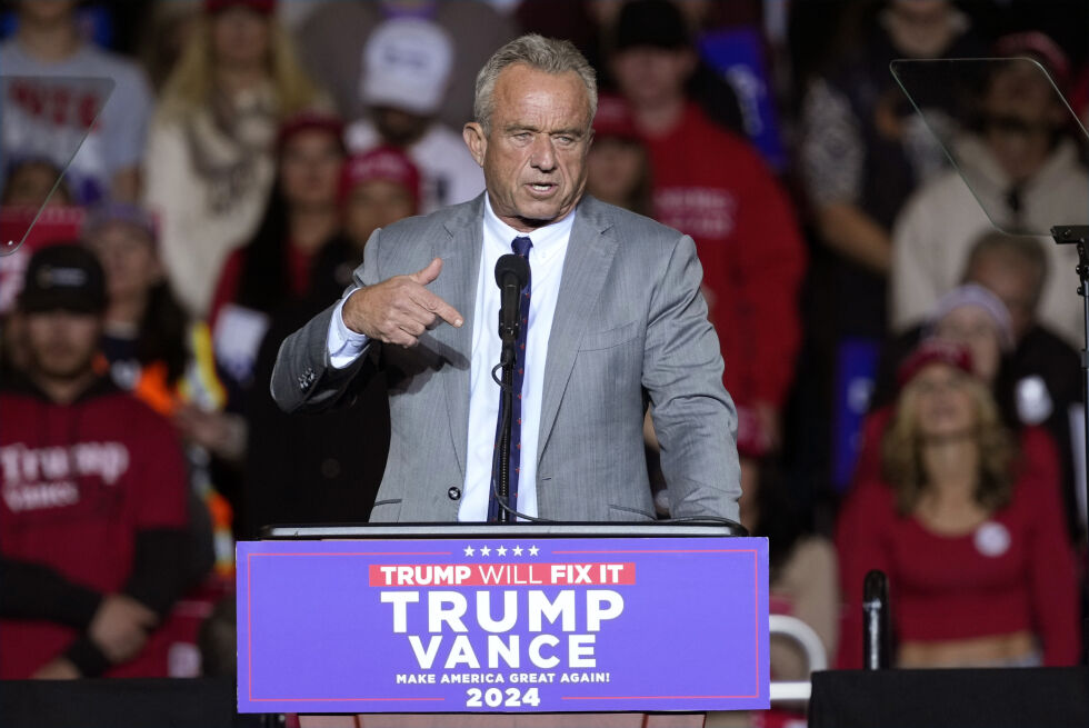 Robert F. Kennedy Jr., taler ved et kampanjearrangement fredag ​​1. november i Milwaukee.
 Foto: NTB/AP Photo/Morry Gash