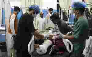 Minst 72 afghanere drept i eksplosjonene i Kabul
