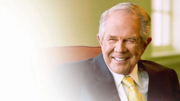 Pat Robertson er død