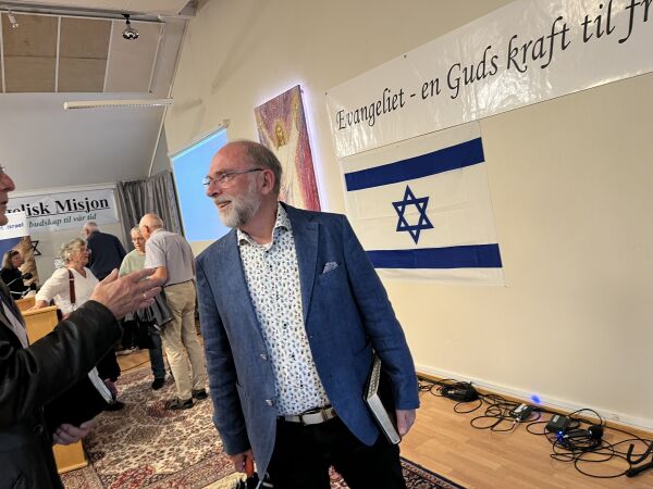 - Bibelen er ikke kun et stykke litteratur