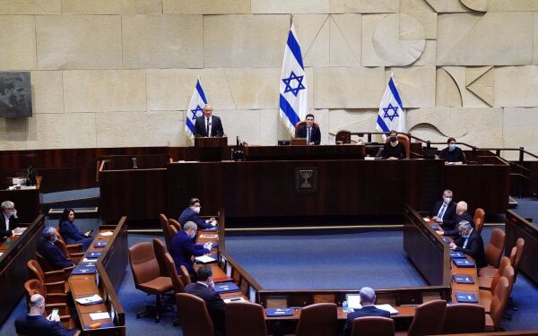 Israel utnevner fem nye ministre
