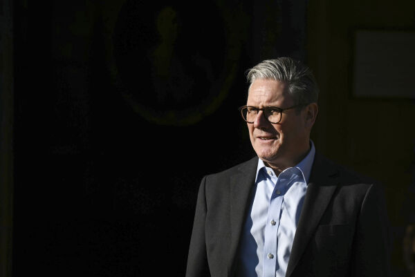 25.000 migranter over Den engelske kanal under Starmer
