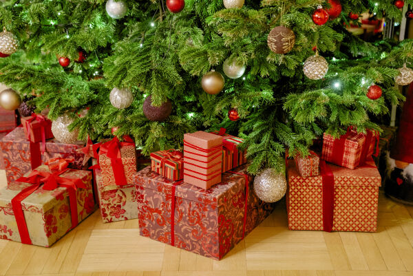Nordmenn handlet julegaver for 92 milliarder kroner