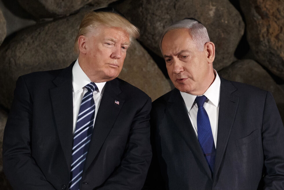 President Donald Trump og statsminister Benjamin Netanyahu sammen under en seremoni i Jerusalem i 2017.
 Foto: AP Photo/Evan Vucci, File/NTB