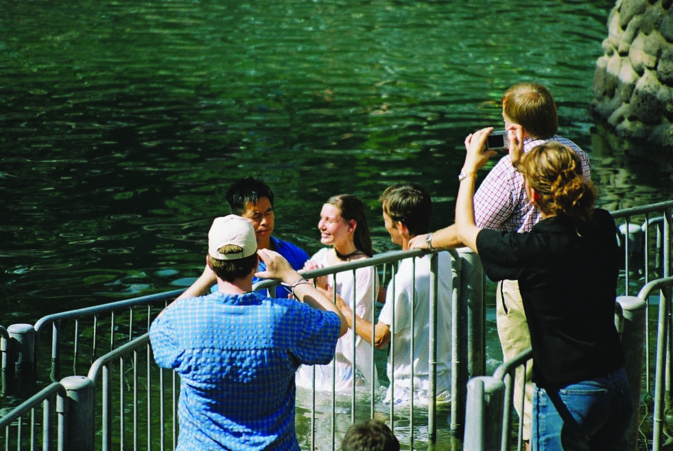 Tilgivelse: Hvis dåpen i vann er så avgjørende for oss, som Kopperud mener, hvordan kunne da Paulus slutte å døpe?, spør artikkelforfatteren.
 Foto: NID-arkiv