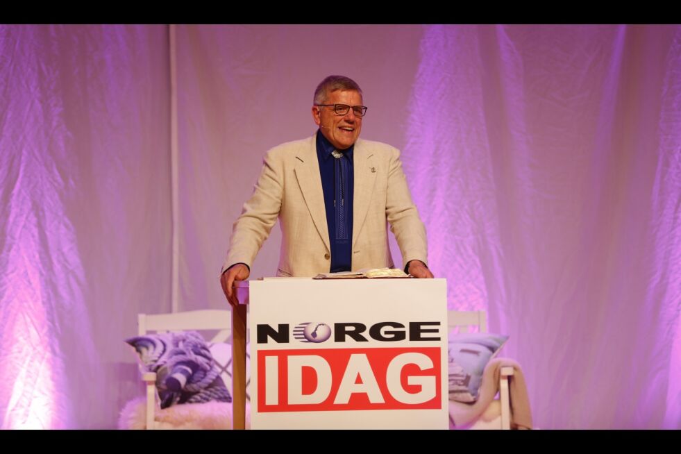 Steinar Harila talte på Norge IDAGs sommerkonferanse på Bildøy.
 Foto: Tor-Bjørn Nordgaard