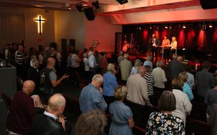 – Jesus kaller oss ut av «status quo»
