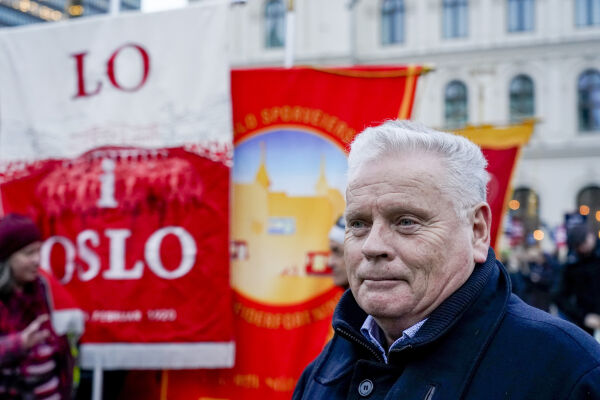 – Stoler ikke på Vedums løfte