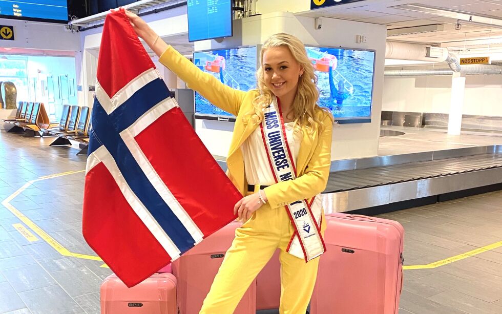 Sunniva Høiåsen Frigstad fra Vennesla vant Miss Universe Norway i fjor og skal i år konkurrere om å bli Miss Universe. Her er hun på Gardermoen før avreise til Florida.
 Foto: Privat