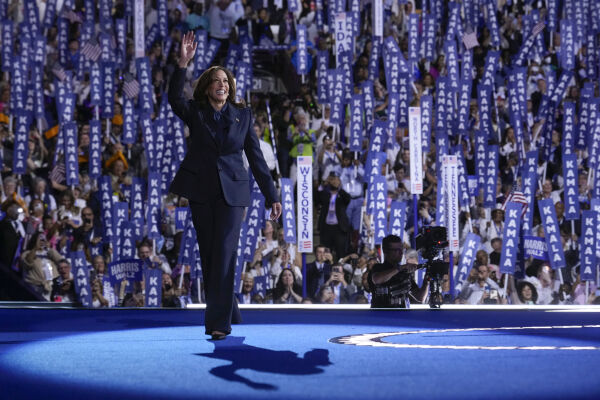 Kamala angrep Trump i sin tale